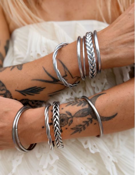Box Mix Buddhist Bangles Silver 2