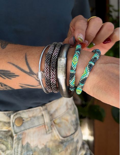 Nepalese Bracelet P23 Vert Argenté foncé Gris 2