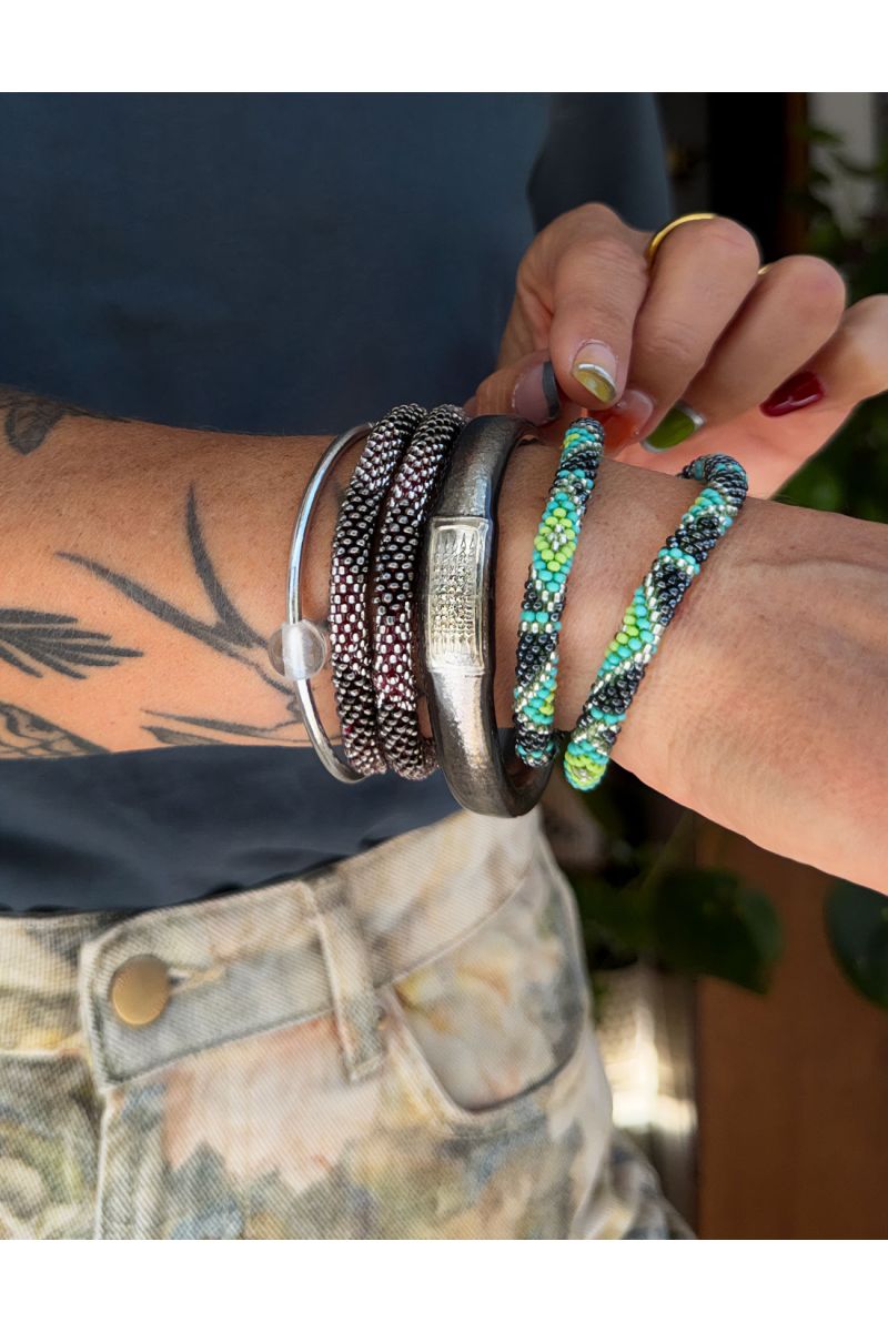 Nepalese Bracelet P23 Vert Argenté foncé Gris