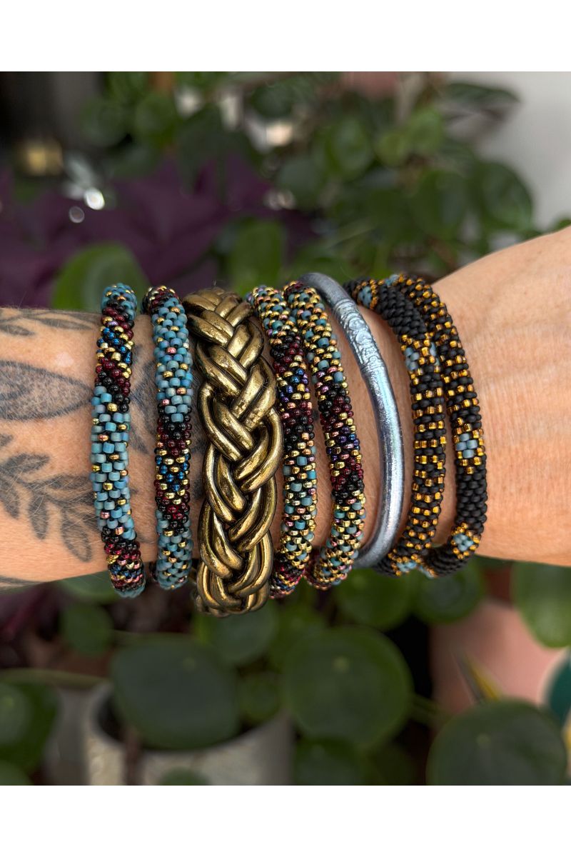 Nepalese Bracelet Q51