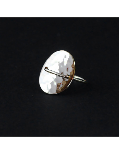Bague ovale martelée