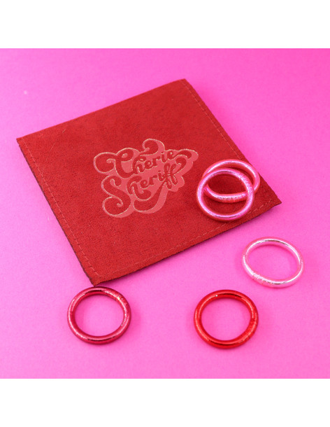 Set of 5 Red and Pink Rings with pouch 2