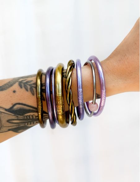 Thin DARK SILVER Bangle with ROSE QUARTZ